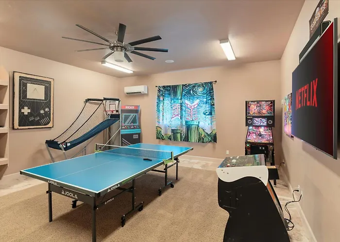 Mountain Views - Pool - Games - Yogadeck Holiday home